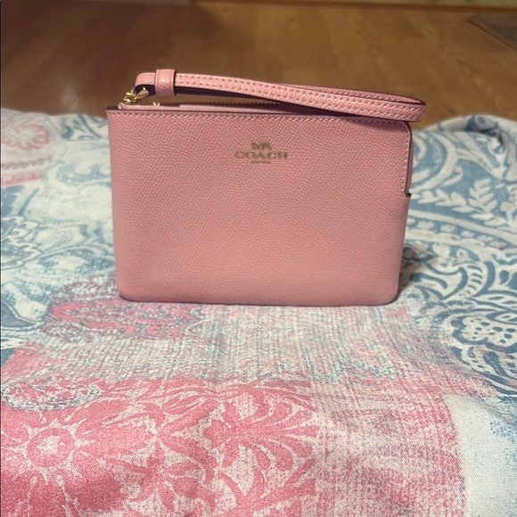 Coach Handbags - Coach Powder Pink Leather Wristlet